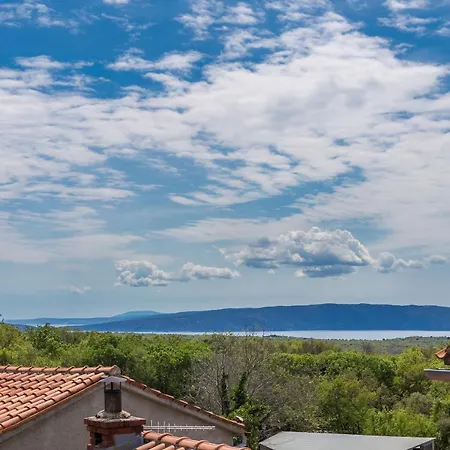 House Stone With Jacuzzi 別荘