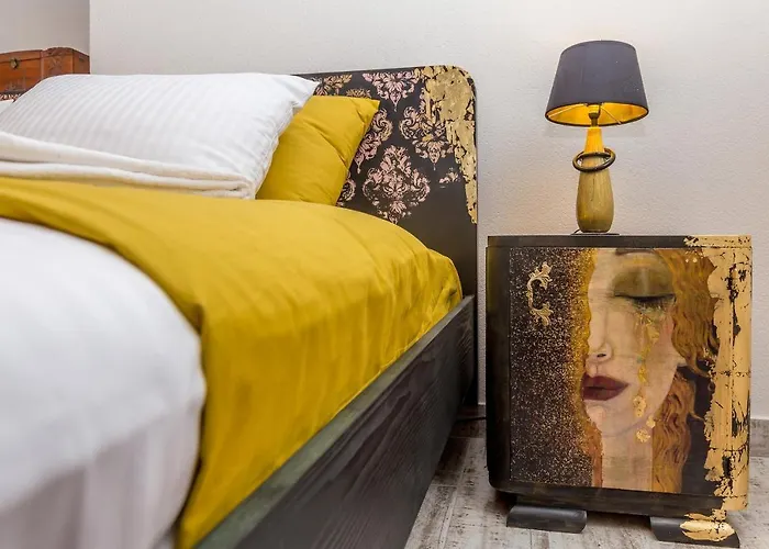 Сasa de vacaciones House Stone With Jacuzzi